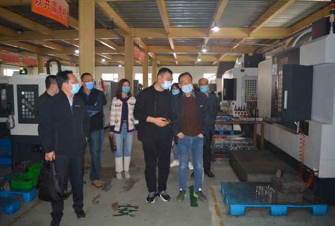 龙珠体育世界500强企业富士康科技集团来阳泉矿区考察交流(图1)