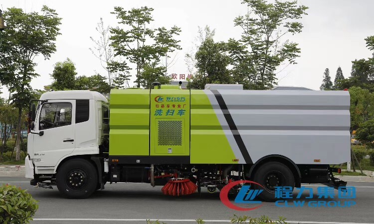 随州环保多龙珠体育功能洗扫车服务洗扫车(图2)